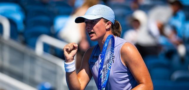 ATP总决赛鏖战联合杯,辛纳状态火热 ATP总决赛鏖战联合杯,辛纳状态火热