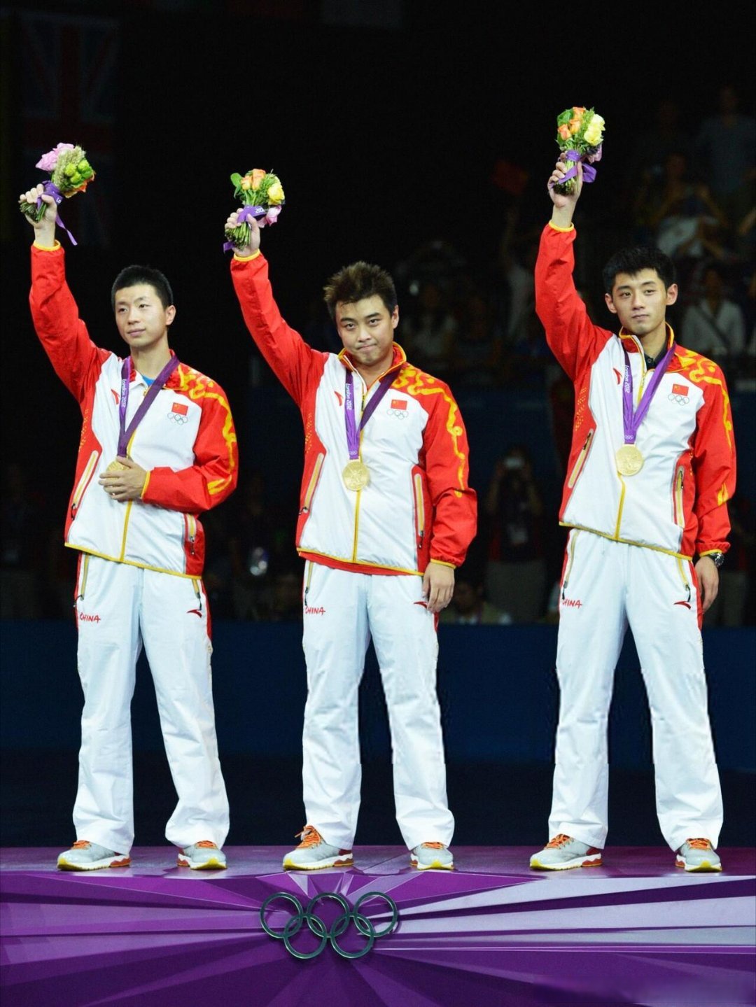 奥地利队力克法国队，马龙扛起全队