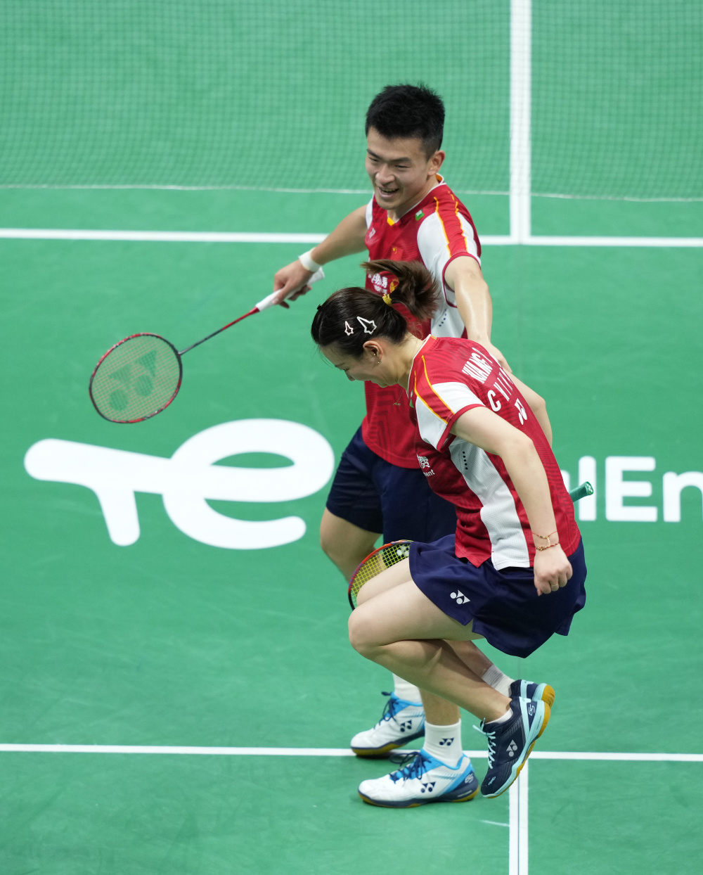 德国队鏖战中国队，郑思维刷新纪录