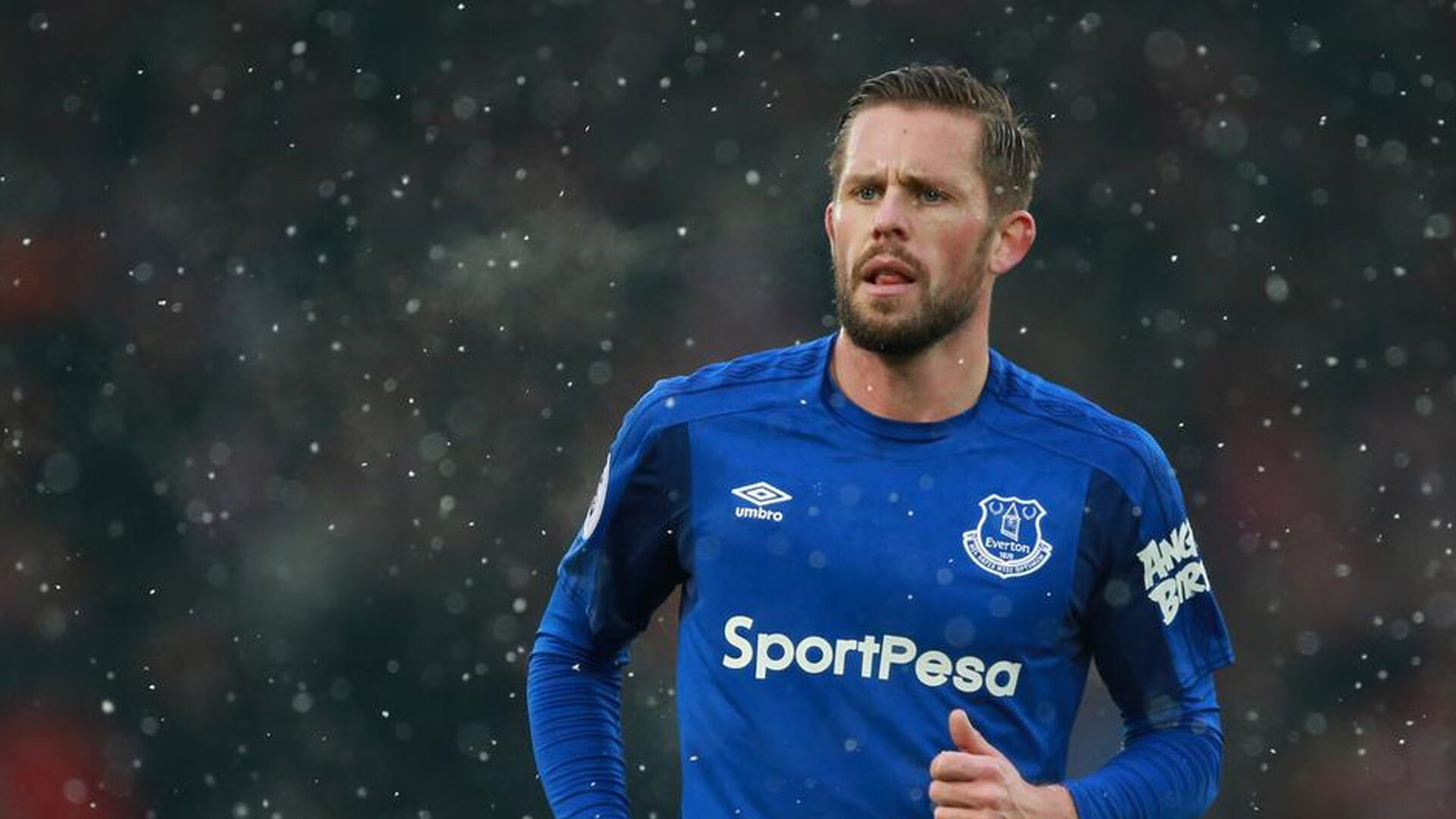 安哥拉强势晋级英格兰，罗德里成为关键先生，当边缘成为风暴眼